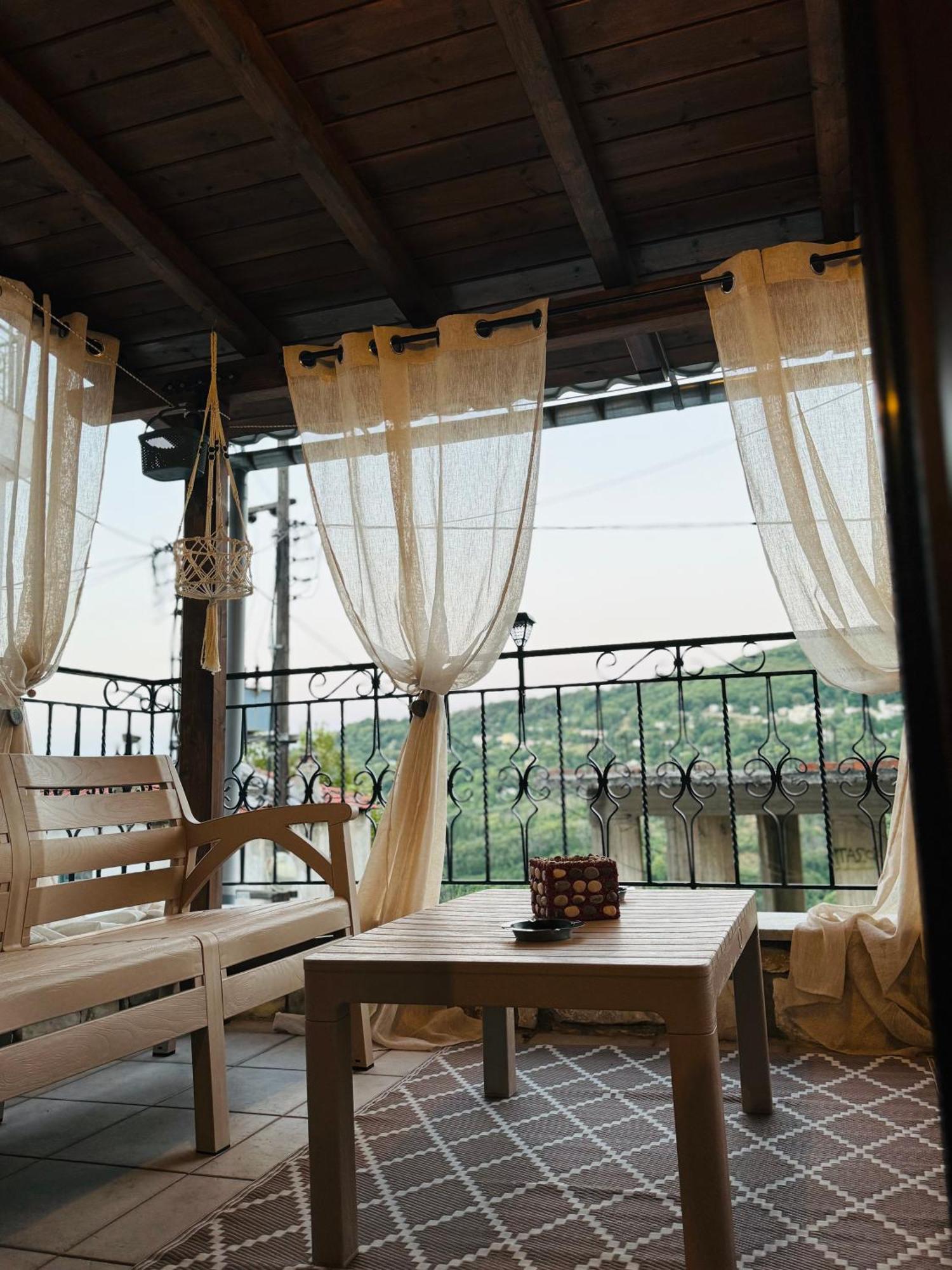 Philoxenia Guest House Makrirrákhi Екстериор снимка
