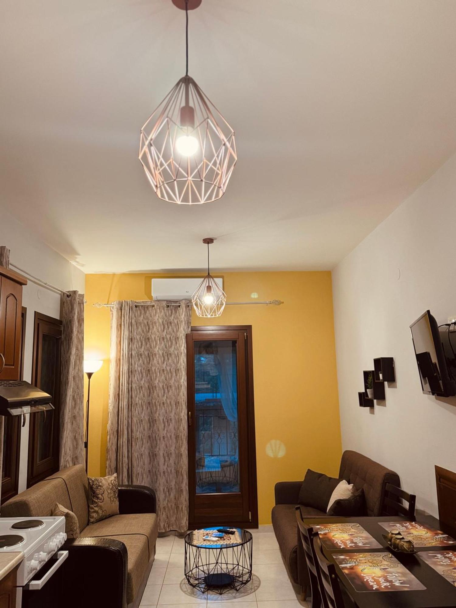 Philoxenia Guest House Makrirrákhi Екстериор снимка
