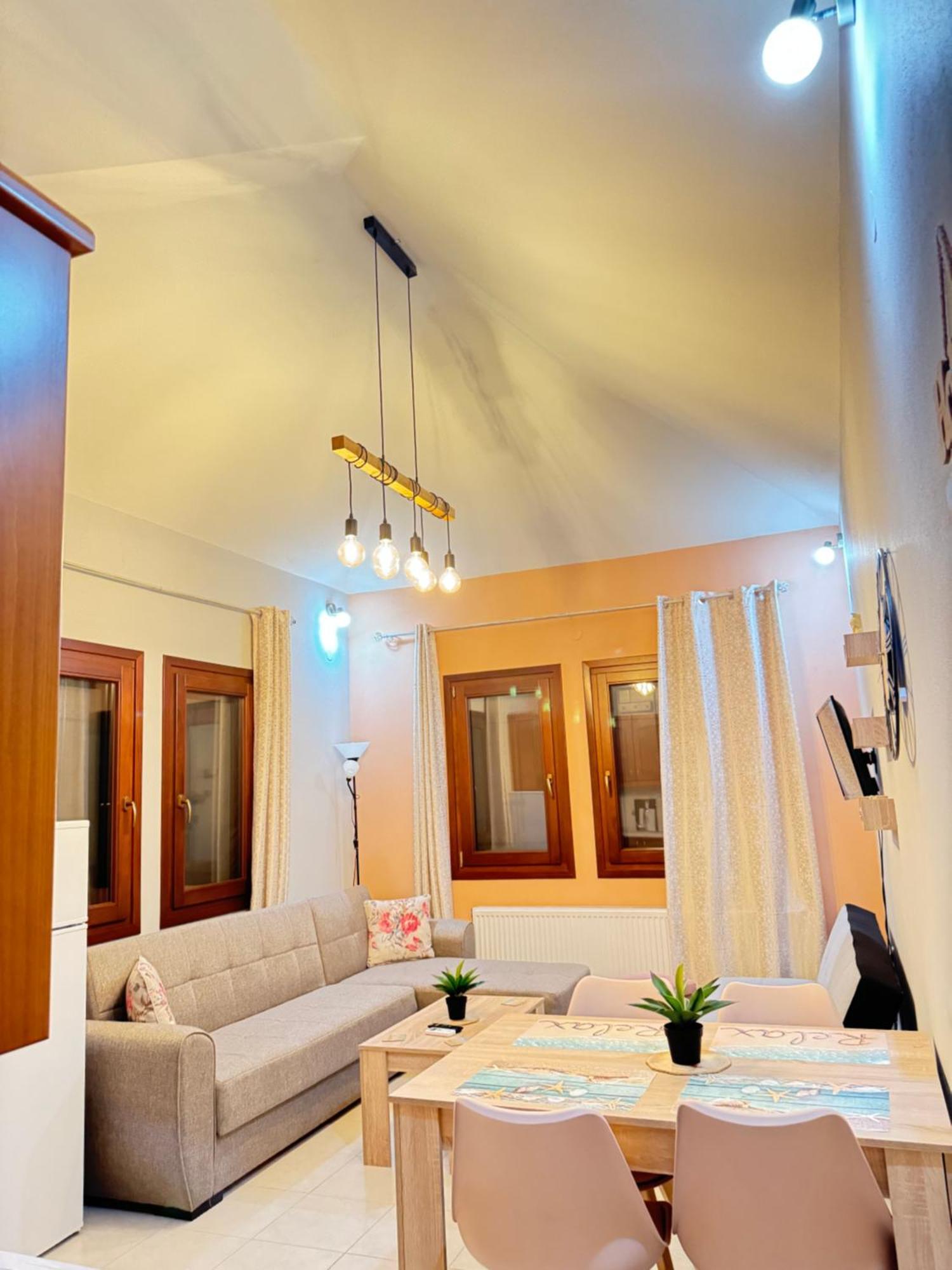 Philoxenia Guest House Makrirrákhi Екстериор снимка